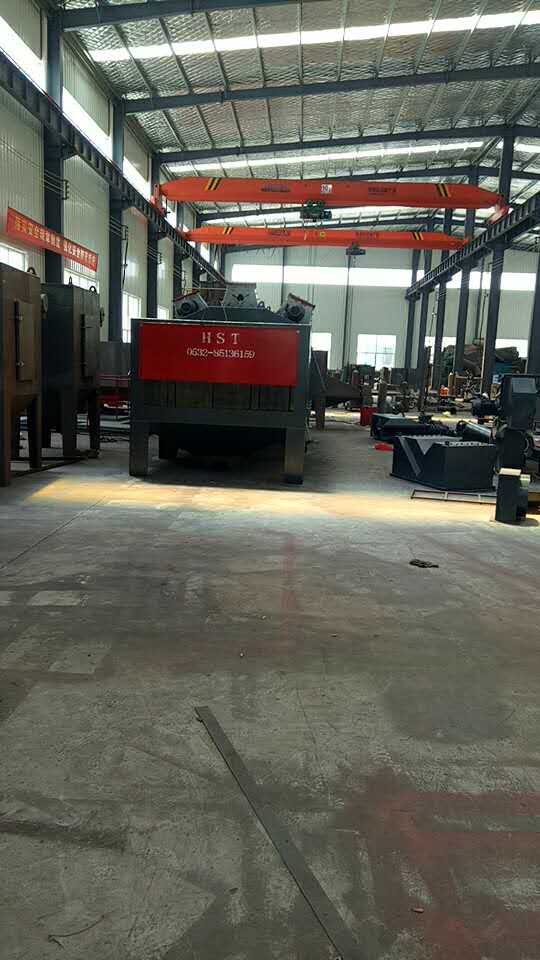 發(fā)往河南通過式履帶拋丸機(jī)