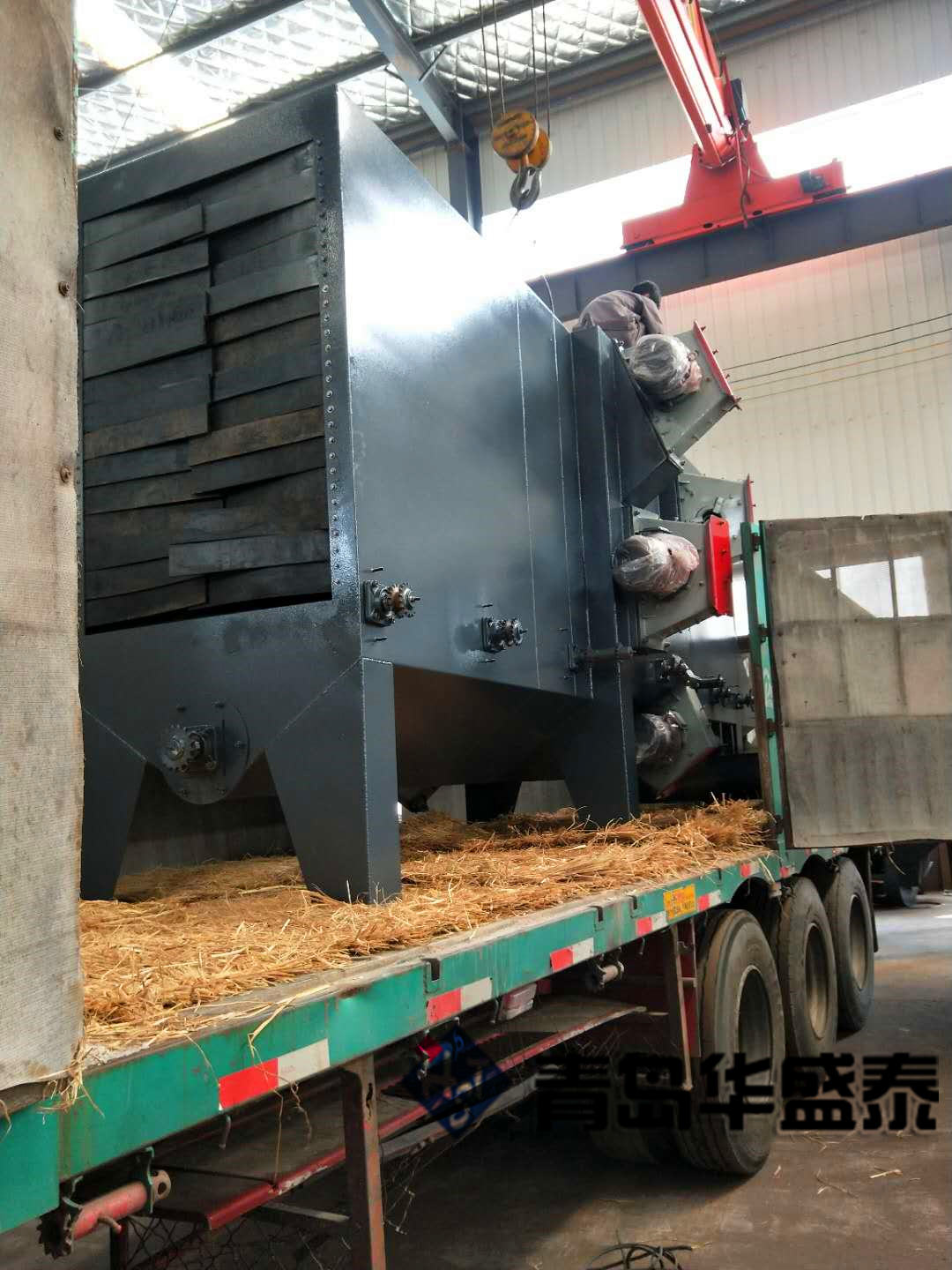 發(fā)往陜西榆林6910軌道通過(guò)式拋丸機(jī)發(fā)貨現(xiàn)場(chǎng)