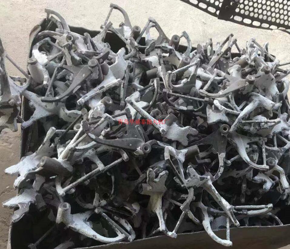 發(fā)貨聊城臨清自動上料3210拋丸除銹機調(diào)試完畢